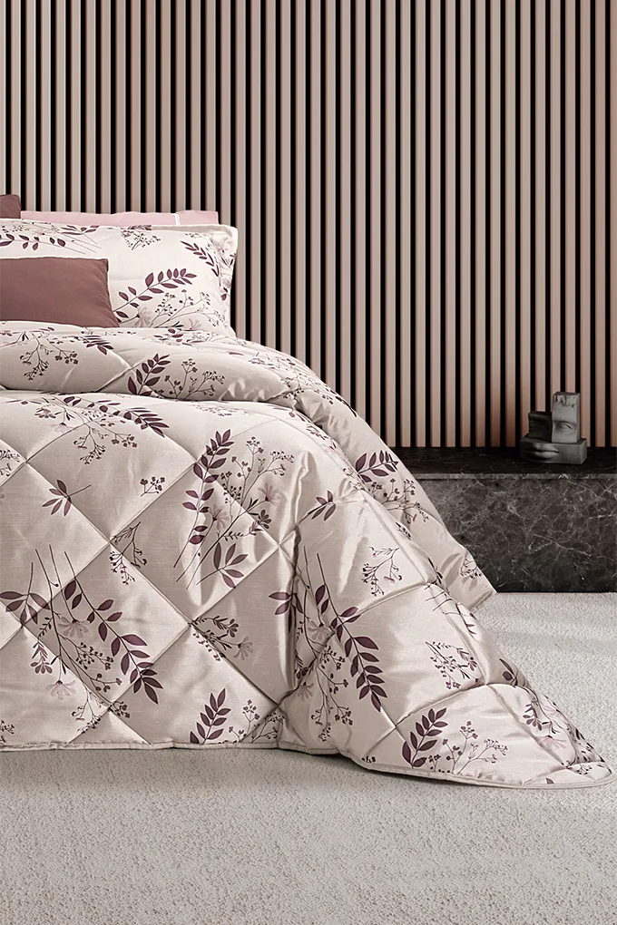 034913_1 Comforter digital look seda sila